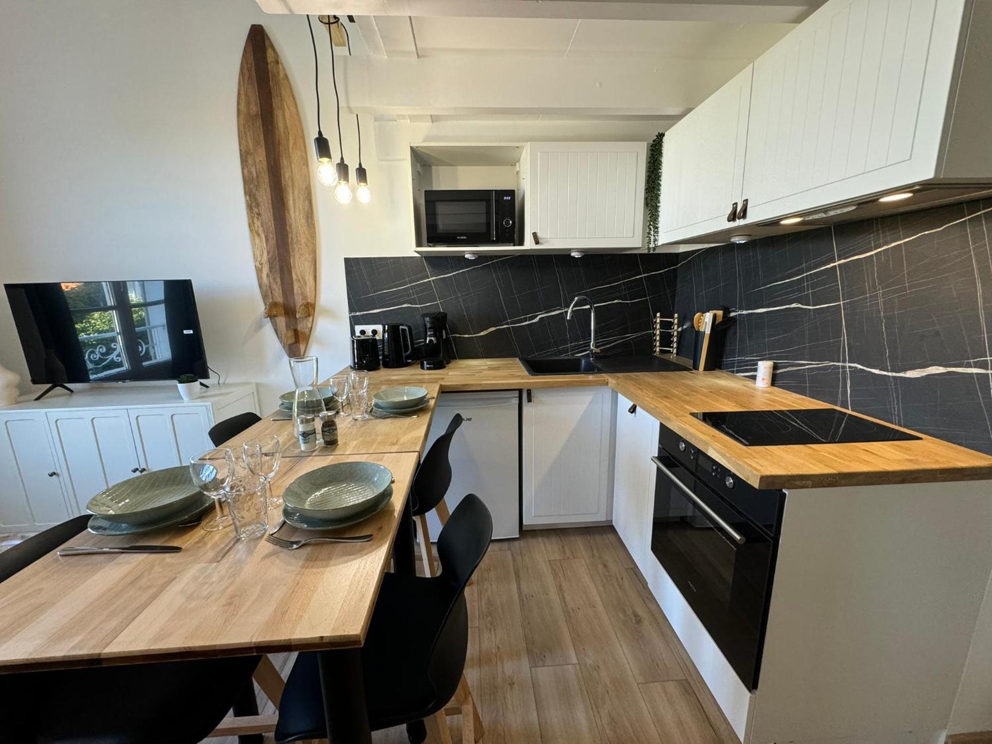 Apartament L'Annerie - Piscine La Couarde-sur-Mer Zewnętrze zdjęcie